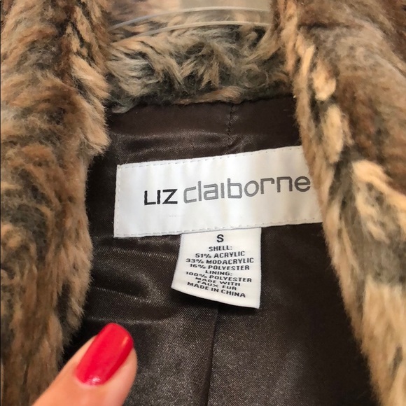 Faux fur vest - Picture 3 of 3